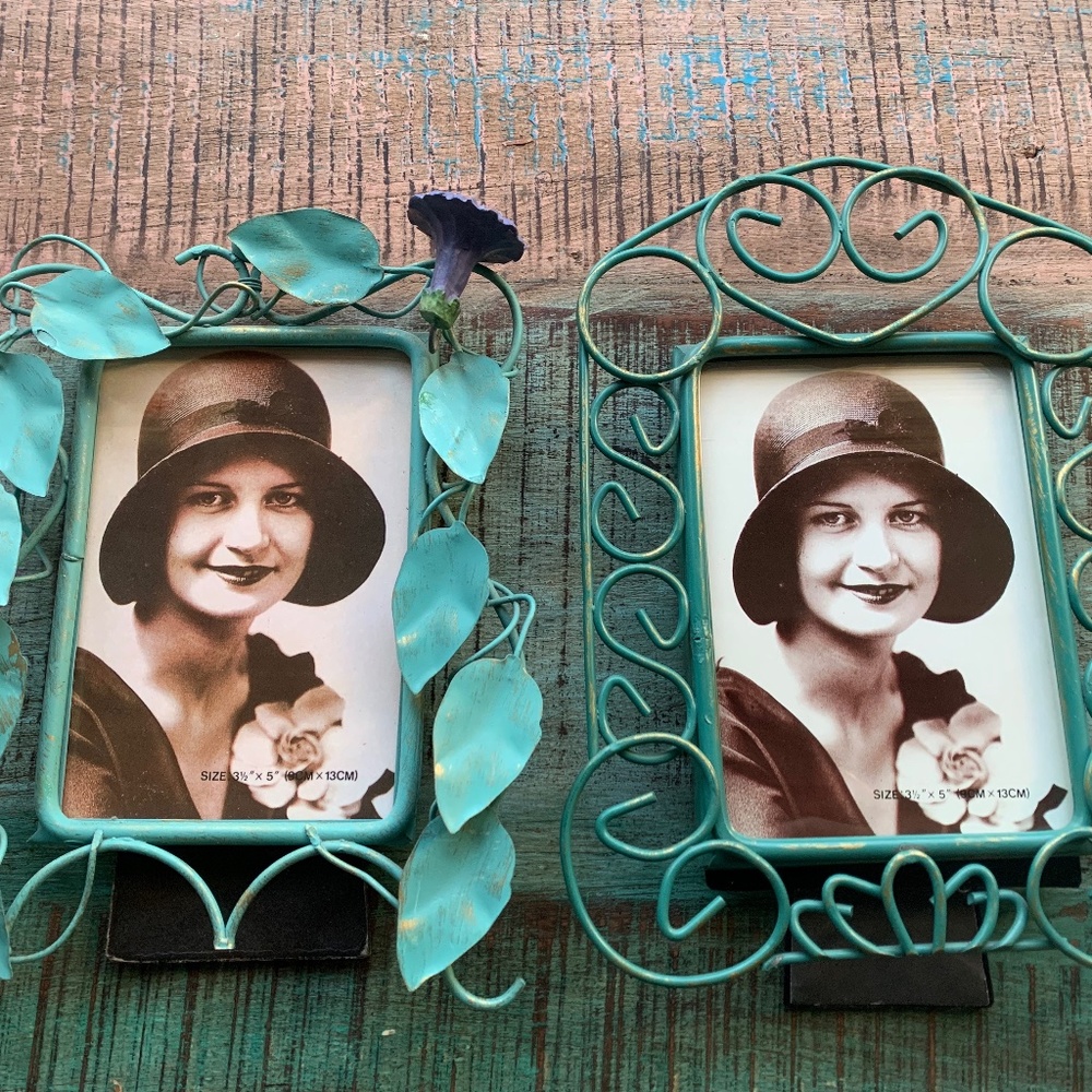 Vintage 3.5"x5" metal frames